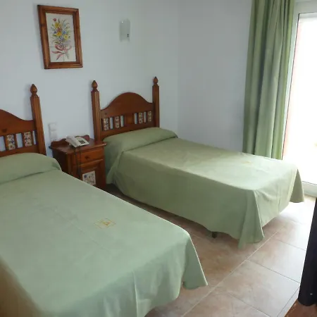 Pensjonat Cortes 3*